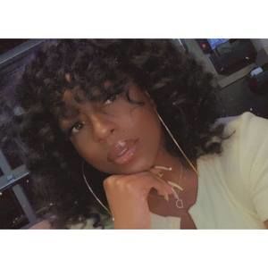 Meet your Posher, Davianna